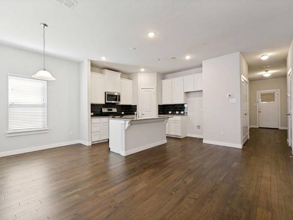 2201 Paxton Way, Denton, TX 76209