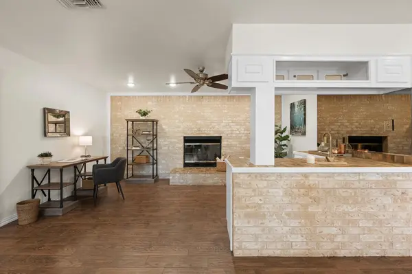 224 Hurst Creek RD, Lakeway, TX 78734