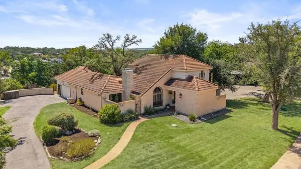 124 Lakeway DR, Lakeway, TX 78734