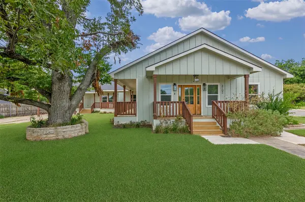 2102 S Church ST, Georgetown, TX 78626
