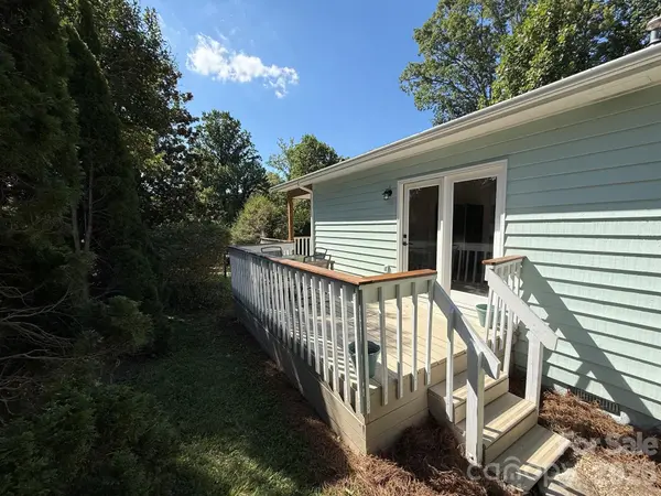 153 Locust CT, Arden, NC 28704