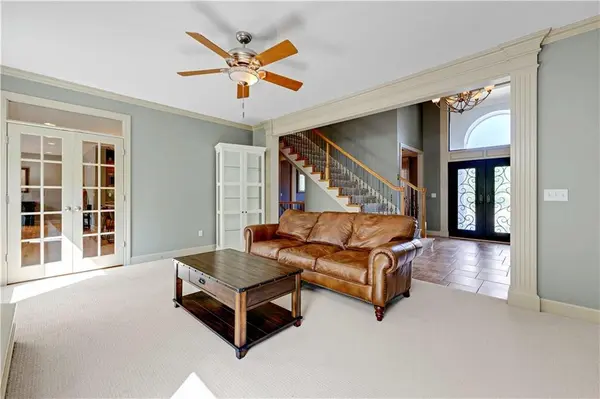 16420 Rosewood ST, Overland Park, KS 66085
