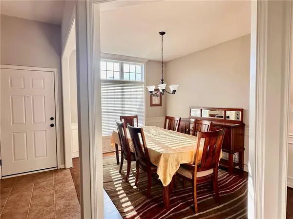 9629 N Adrian AVE, Kansas City, MO 64154