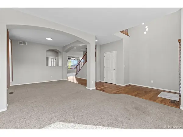 5365 S Haleyville, Aurora, CO 80016