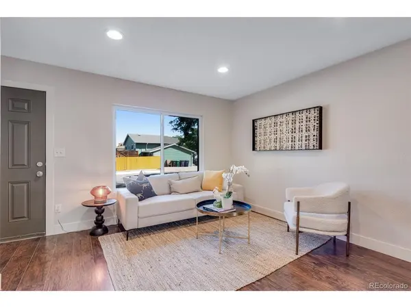 9740 W Union, Denver, CO 80123