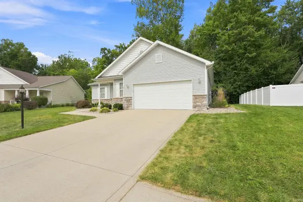 196 Beechnut CT, Warsaw, IN 46582