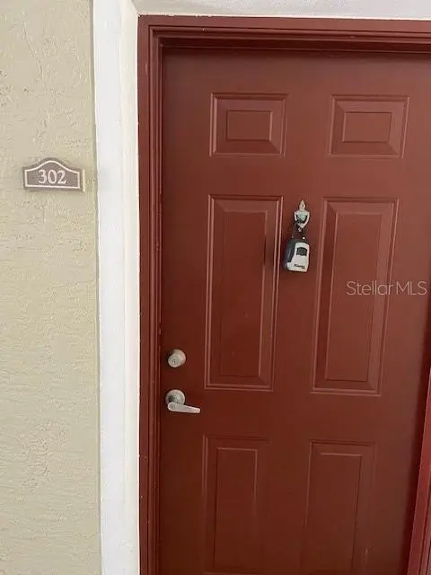 5552 BENTGRASS DR #7-302, Sarasota, FL 34235