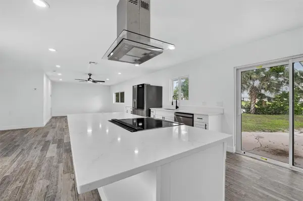 801 MARLIN DR, Punta Gorda, FL 33950
