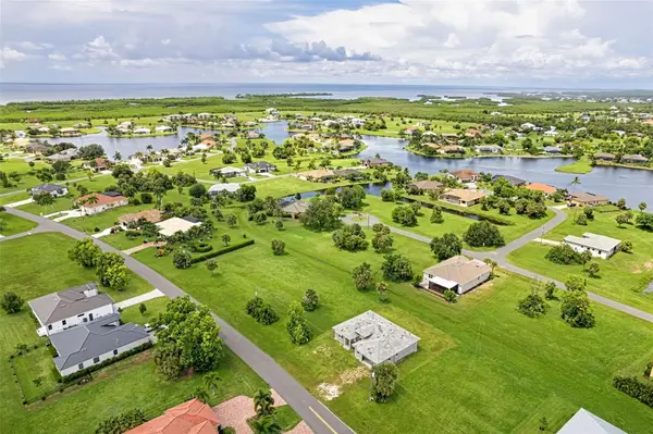 24276 PEPPERCORN RD, Punta Gorda, FL 33955