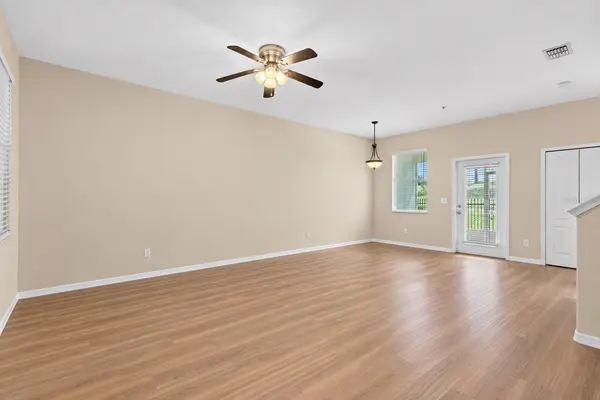 1327 PRIORY CIR #1327, Winter Garden, FL 34787