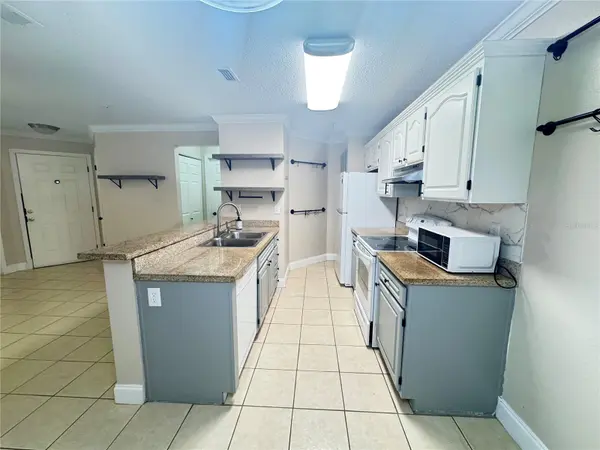 615 DORY LN #303, Altamonte Springs, FL 32714