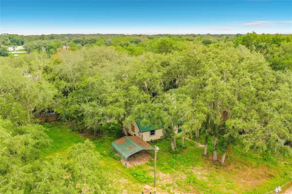 40105 PALM ST, Lady Lake, FL 32159