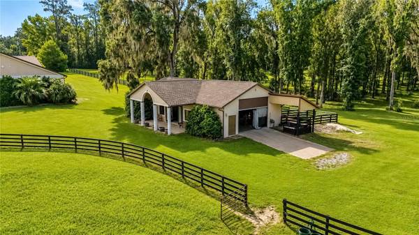 8568 NW 120TH ST, Reddick, FL 32686