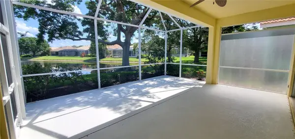 5231 HIGHBURY CIR, Sarasota, FL 34238