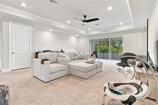 8699 IVY STARK BLVD, Wesley Chapel, FL 33545