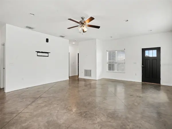 477 KENSINGTON VIEW DR, Winter Haven, FL 33880