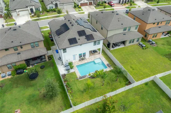 14627 RED CASTLE AVE, Lithia, FL 33547