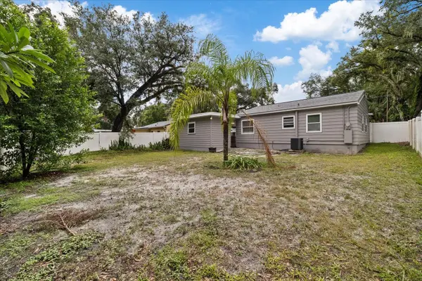 7710 N DARMOUTH AVE, Tampa, FL 33604