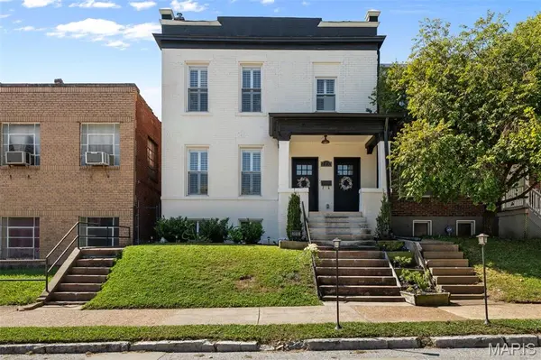 2810 Saint Vincent AVE, St Louis, MO 63104