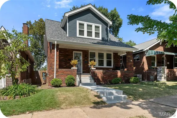 5445 Finkman ST, St Louis, MO 63109