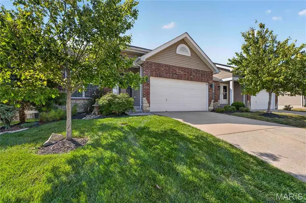 5931 Stephanie Green CT, St Louis, MO 63129
