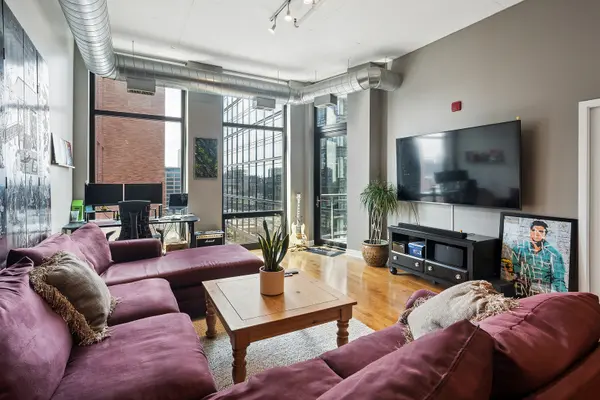 740 W Fulton ST #1212, Chicago, IL 60661