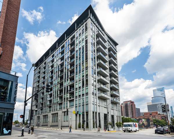 740 W Fulton ST #1212, Chicago, IL 60661