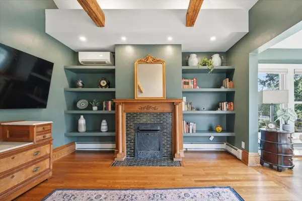 593 Laurel AVE #6E, Saint Paul, MN 55102