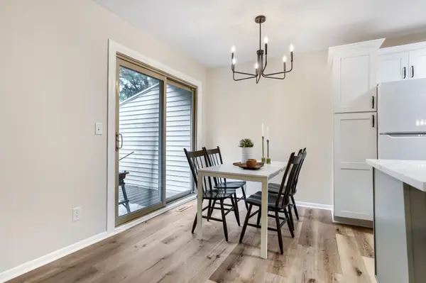 4205 Shirlee LN N, Shoreview, MN 55126