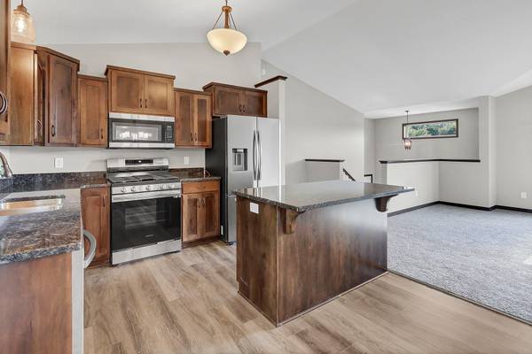 1143 29th ST NE, Sauk Rapids, MN 56379