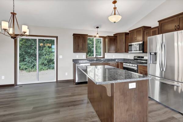 1143 29th ST NE, Sauk Rapids, MN 56379
