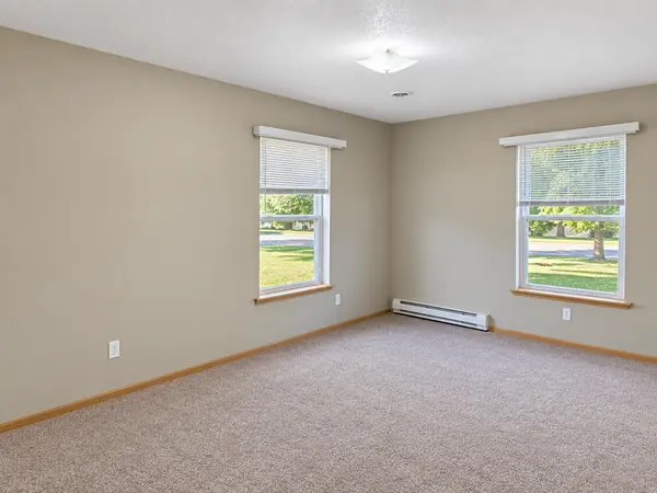 1305 Bayberry AVE ##16, Olivia, MN 56277