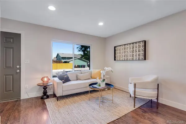 9740 W Union AVE, Denver, CO 80123
