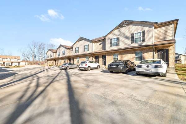 252 Smithson Ln #C, Clarksville, TN 37040