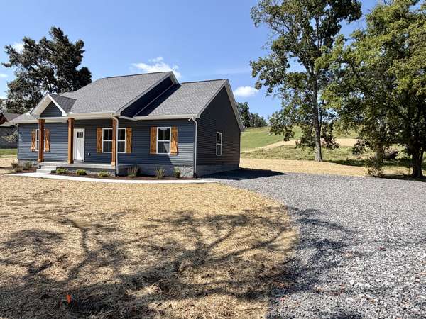 1750 Old Gallatin Rd, Portland, TN 37148