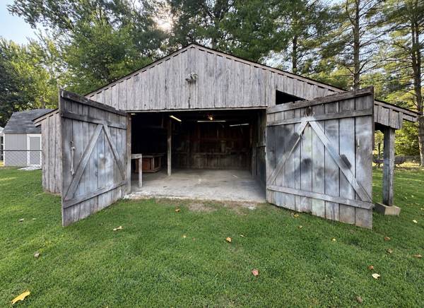817 Belle Dr, Spring Hill, TN 37174