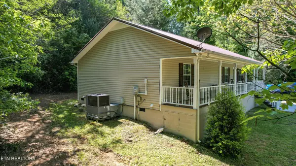125 Unicoi Church Lane, Tellico Plains, TN 37385