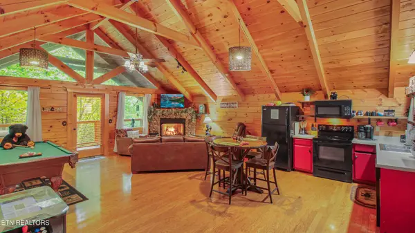 1732 Silver Poplar Lane, Sevierville, TN 37876