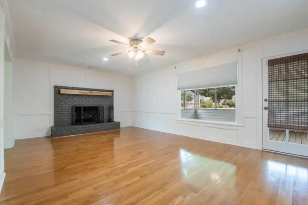 2063 DALKEITH DR, Germantown, TN 38139