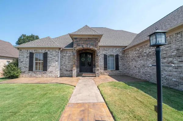 230 TORREY PINES CV, Covington, TN 38019