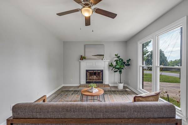 1259 Archwood Dr, Clarksville, TN 37042