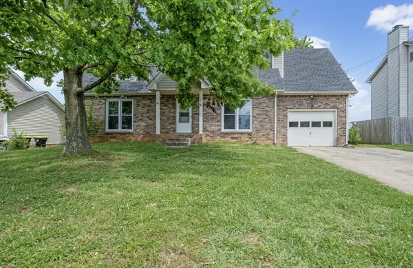 1259 Archwood Dr, Clarksville, TN 37042