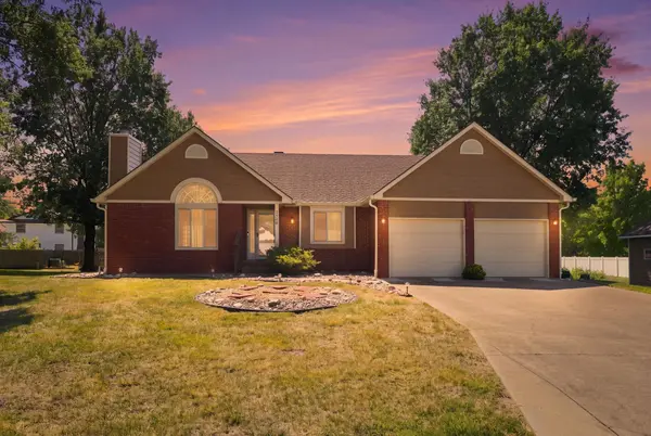 1304 N Jay Ct., Derby, KS 67037-2833