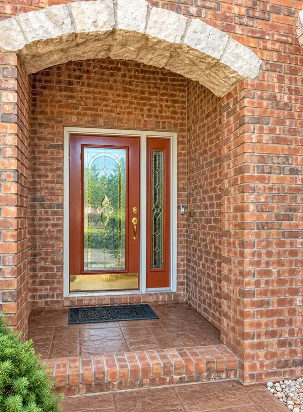 8650 Interlochen DR, Nixa, MO 65714