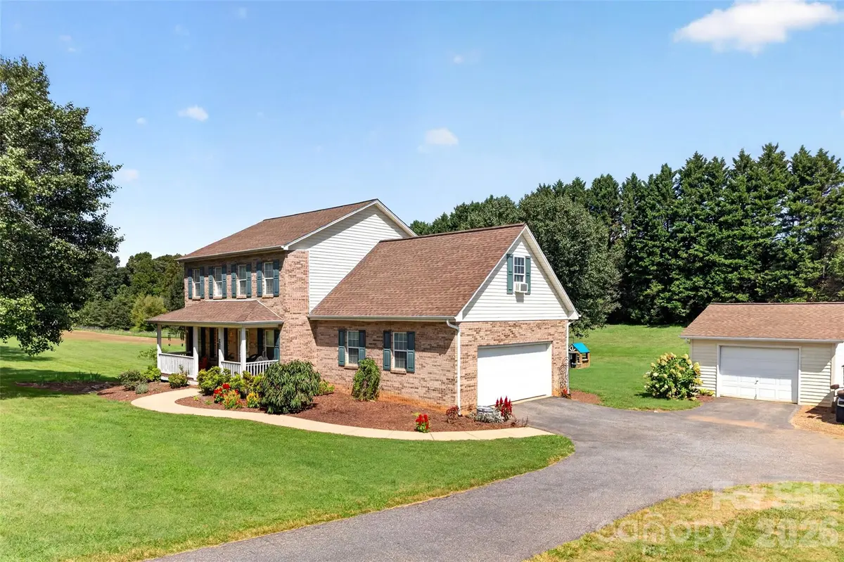 3648 Mount Olive Church RD, Newton, NC 28658