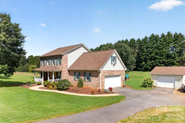 3648 Mount Olive Church RD, Newton, NC 28658