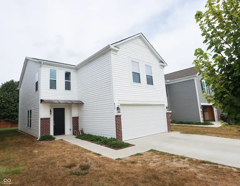 950 Amesbury CT, Indianapolis, IN 46217
