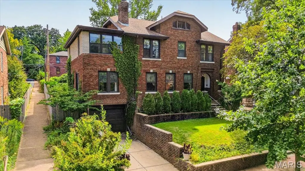 7246 Princeton AVE, St Louis, MO 63130