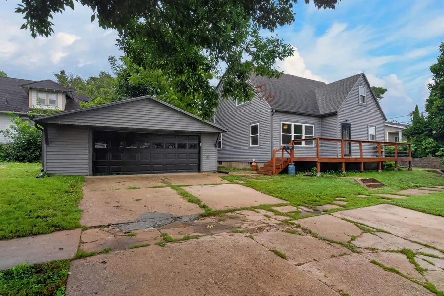 504 Randall ST, Reinbeck, IA 50669