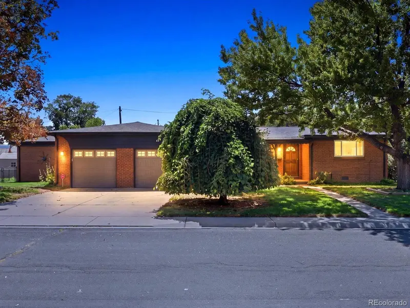 6250 W 43rd AVE, Wheat Ridge, CO 80033